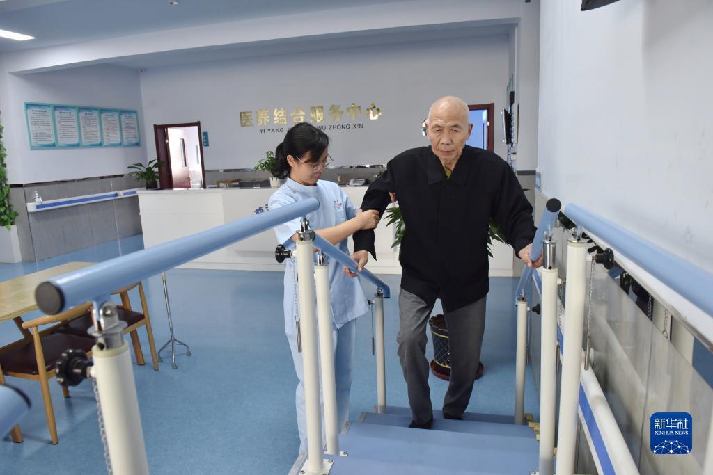 网站游戏注册首存10送88